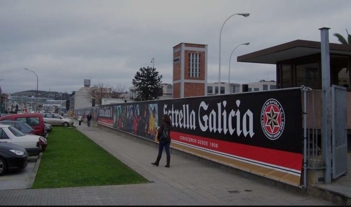 Estrella Galicia Centenario 1