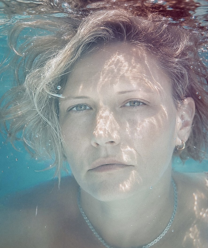 Underwater portrait 2